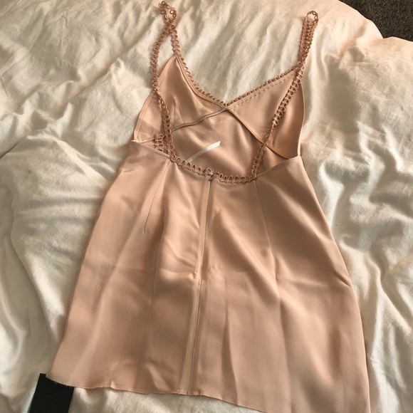 FINAL.NWT ARE YOU AM I Issi Dress - Picture 5 of 7